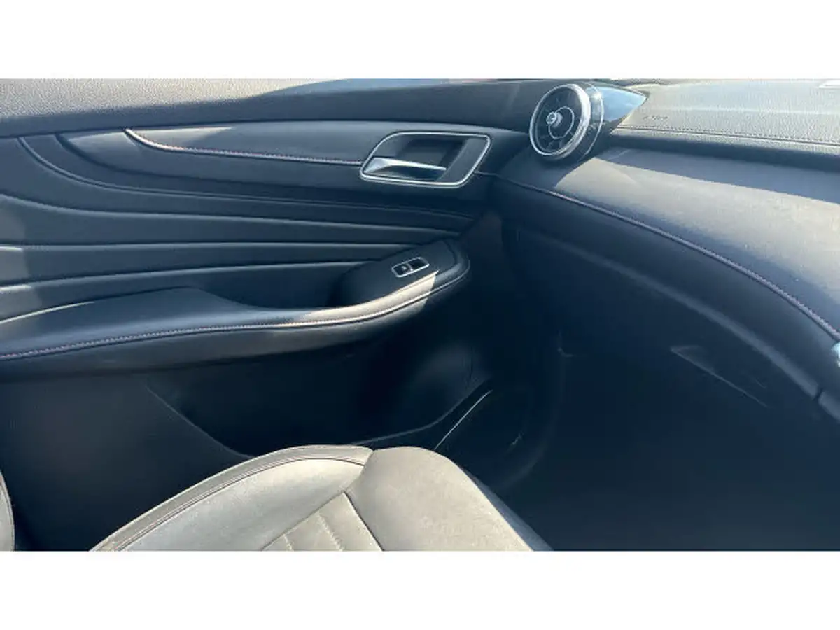 2023-mg-hs-15t-gdi-exclusive-258ps-plug-in-hybrid-auto-big-32