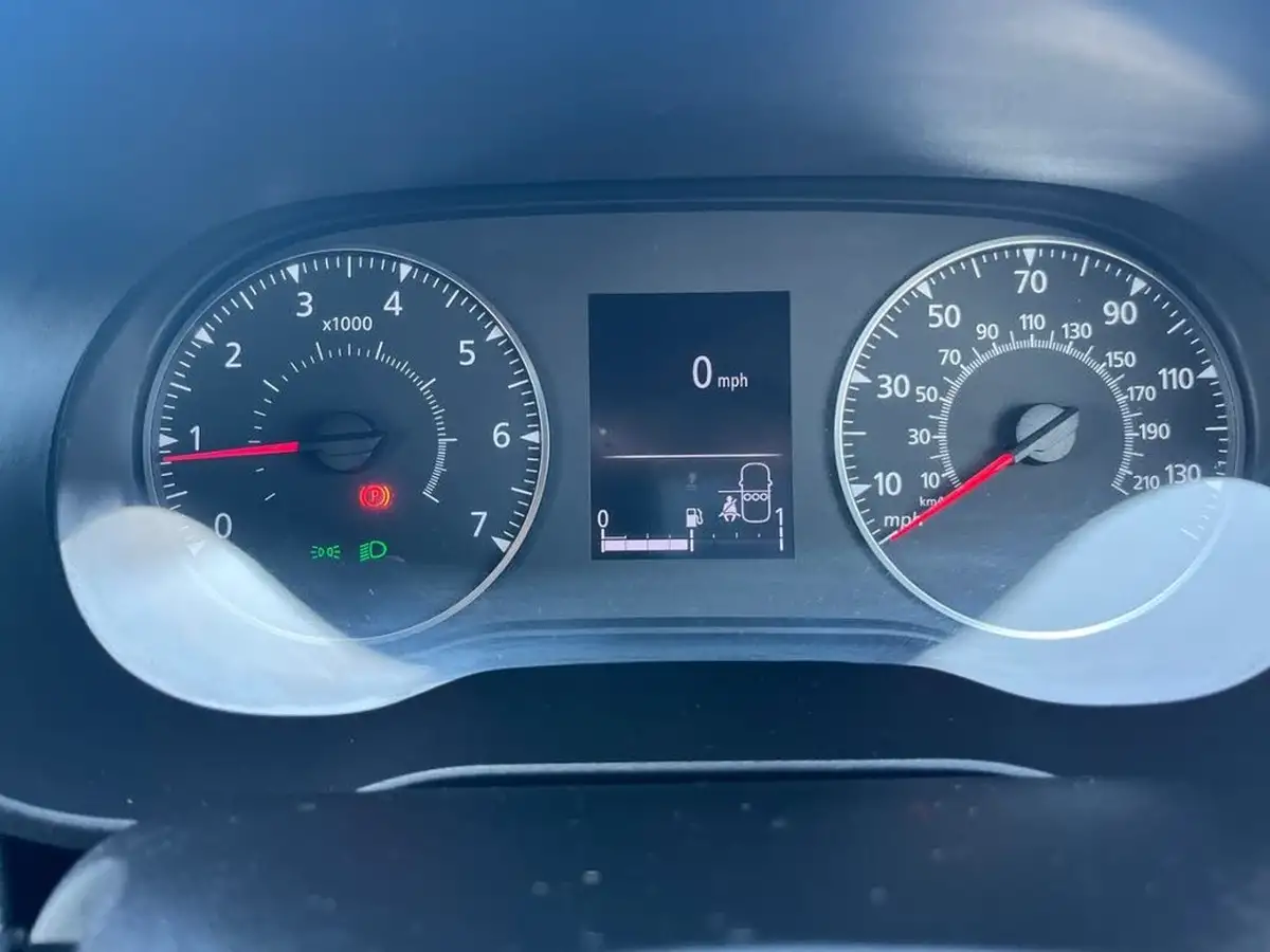 2021-dacia-duster-10-tce-comfort-100bhp-bi-fuel-station-wagon-5d-big-12