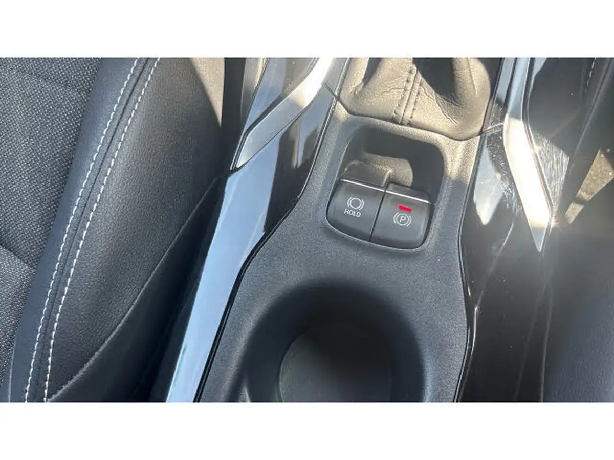 2021-toyota-corolla-18-vvt-i-design-spare-wheel-hatchback-5d-big-38