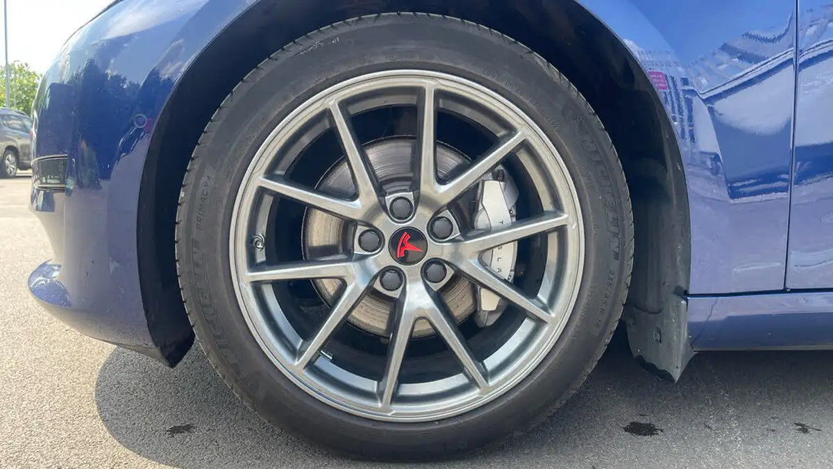 2021-tesla-model-3-e-standard-plus-big-16