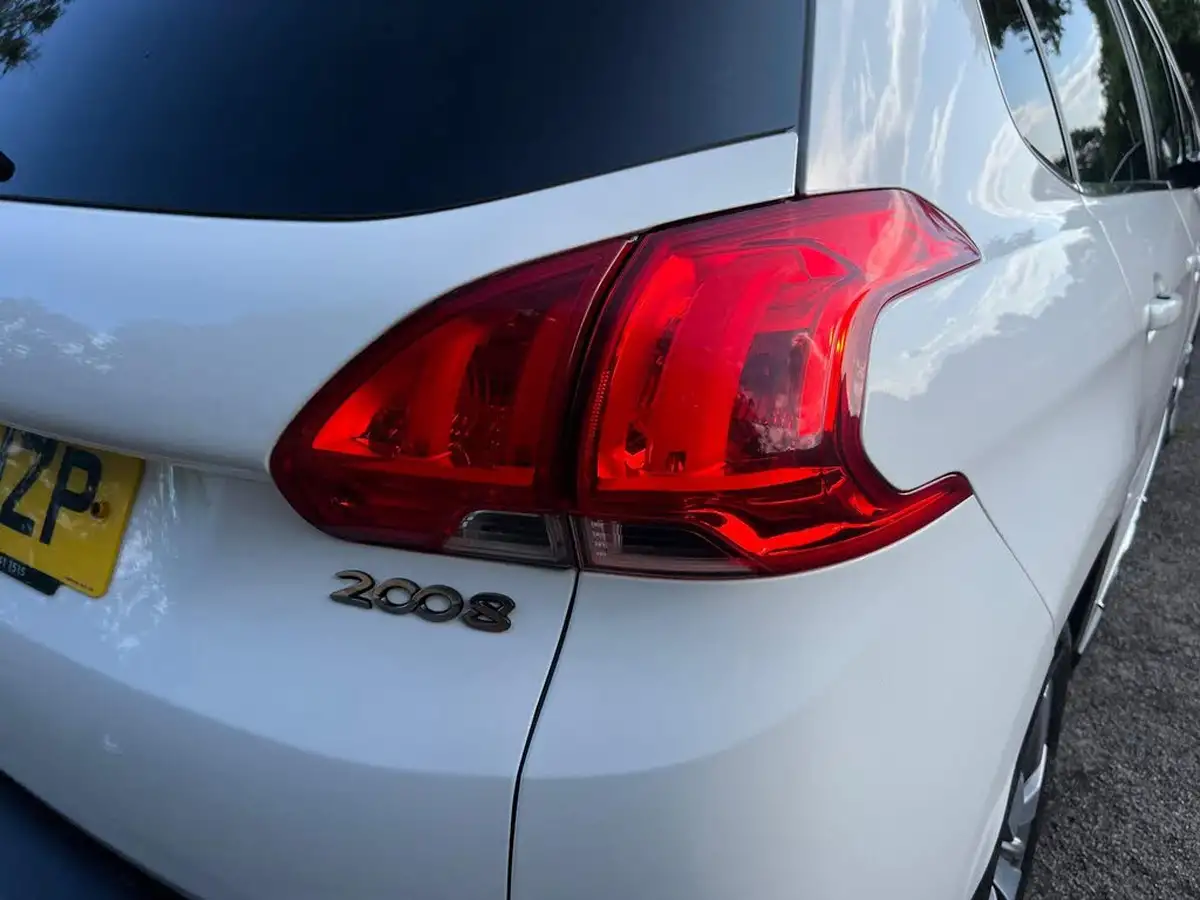 2014-peugeot-2008-crossover-12-allure-vti-big-65