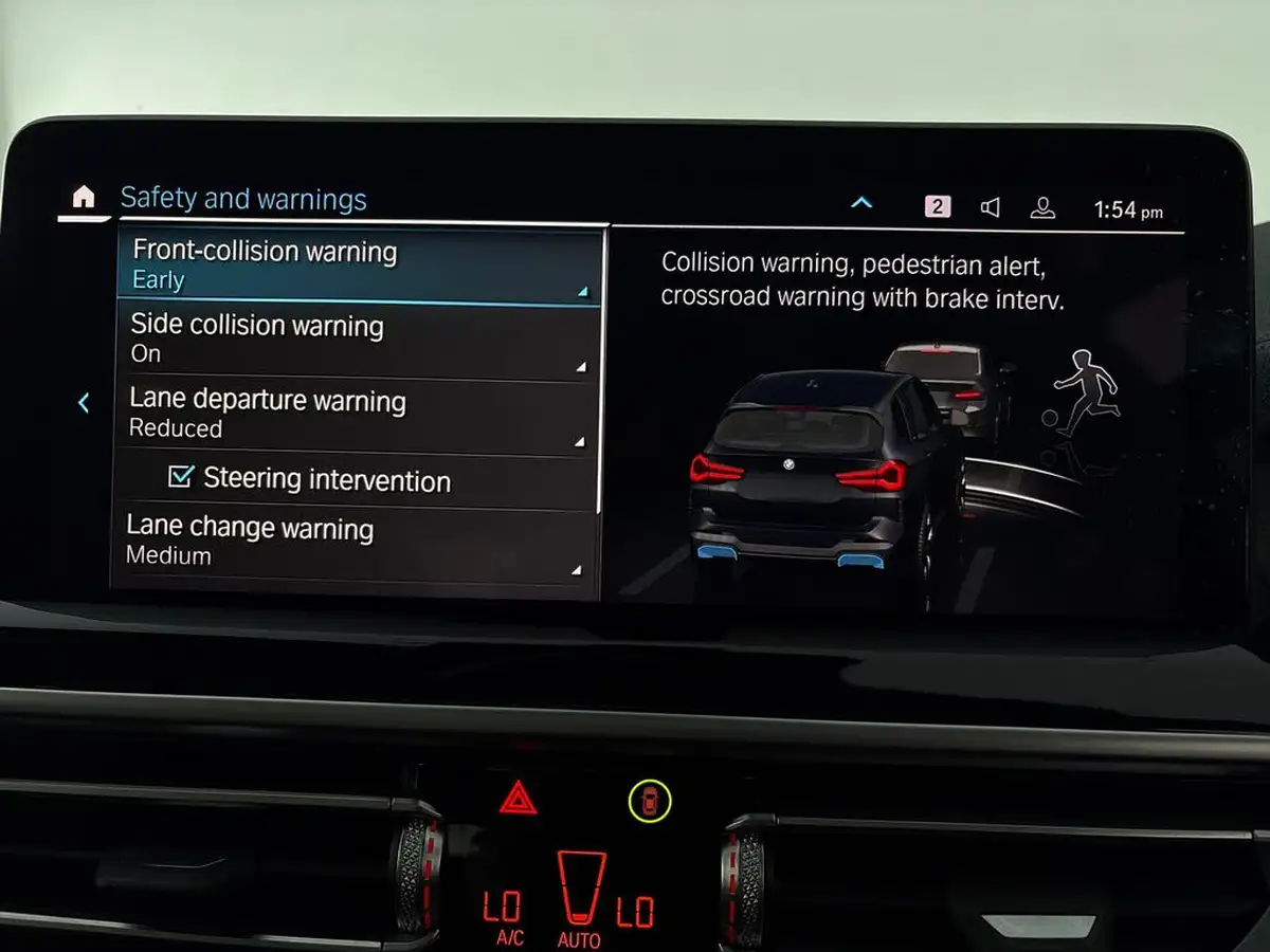 2022-bmw-ix3-e-m-sport-big-36