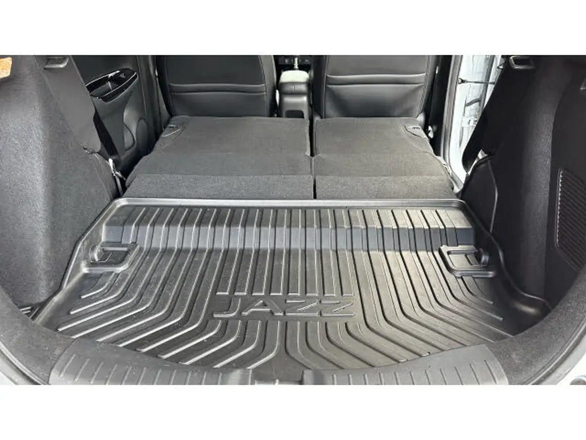 2020-honda-jazz-15-i-mmd-ex-big-26
