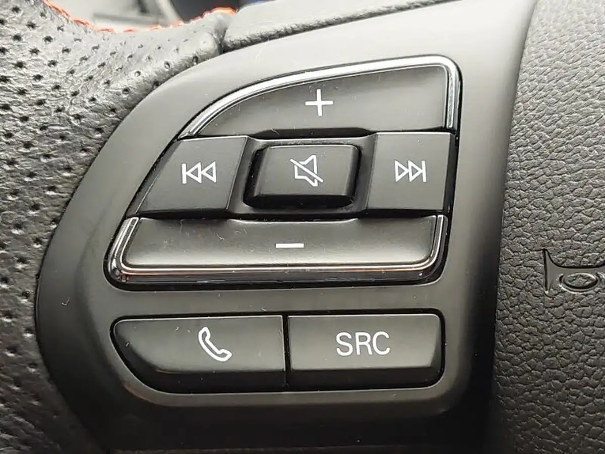 2022-mg-zs-suv-15-vti-tech-excite-big-17