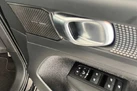 2022-volvo-xc40-15-t3-r-design-auto-small-22
