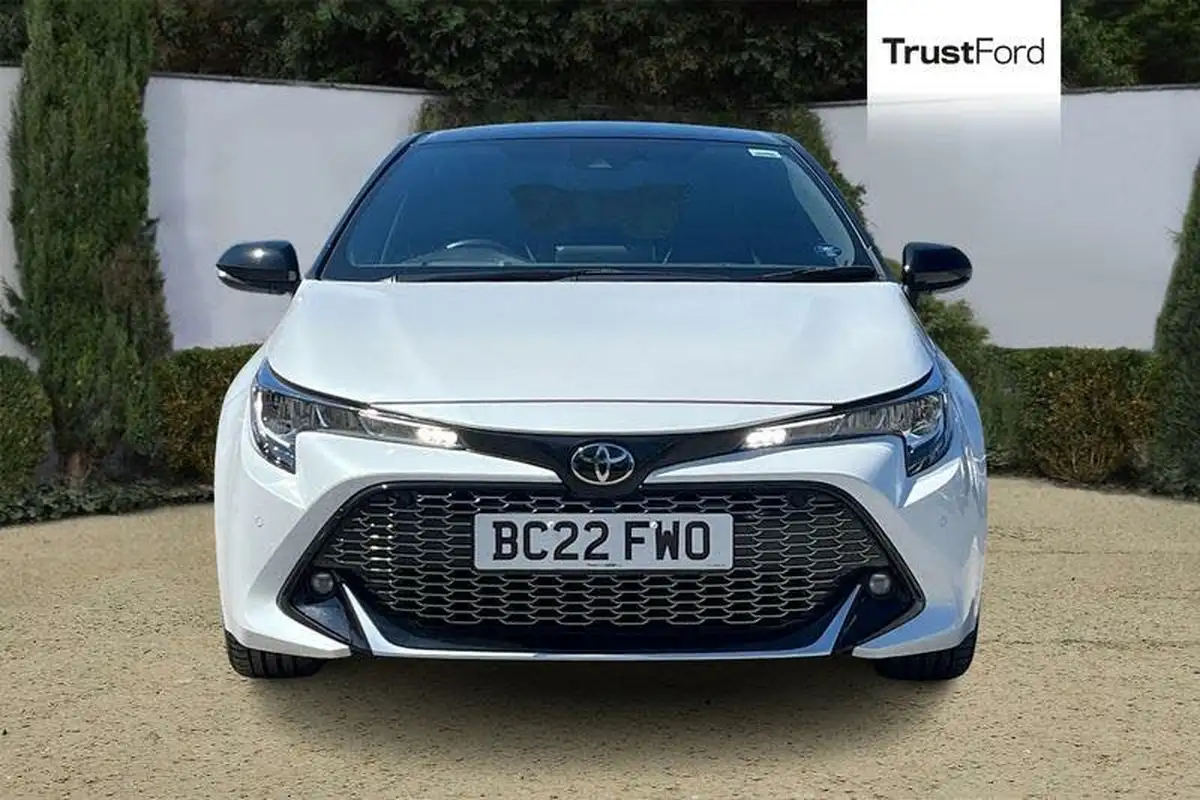 2022-toyota-corolla-18-vvt-i-gr-sport-120bhp-trk-hatchback-big-5