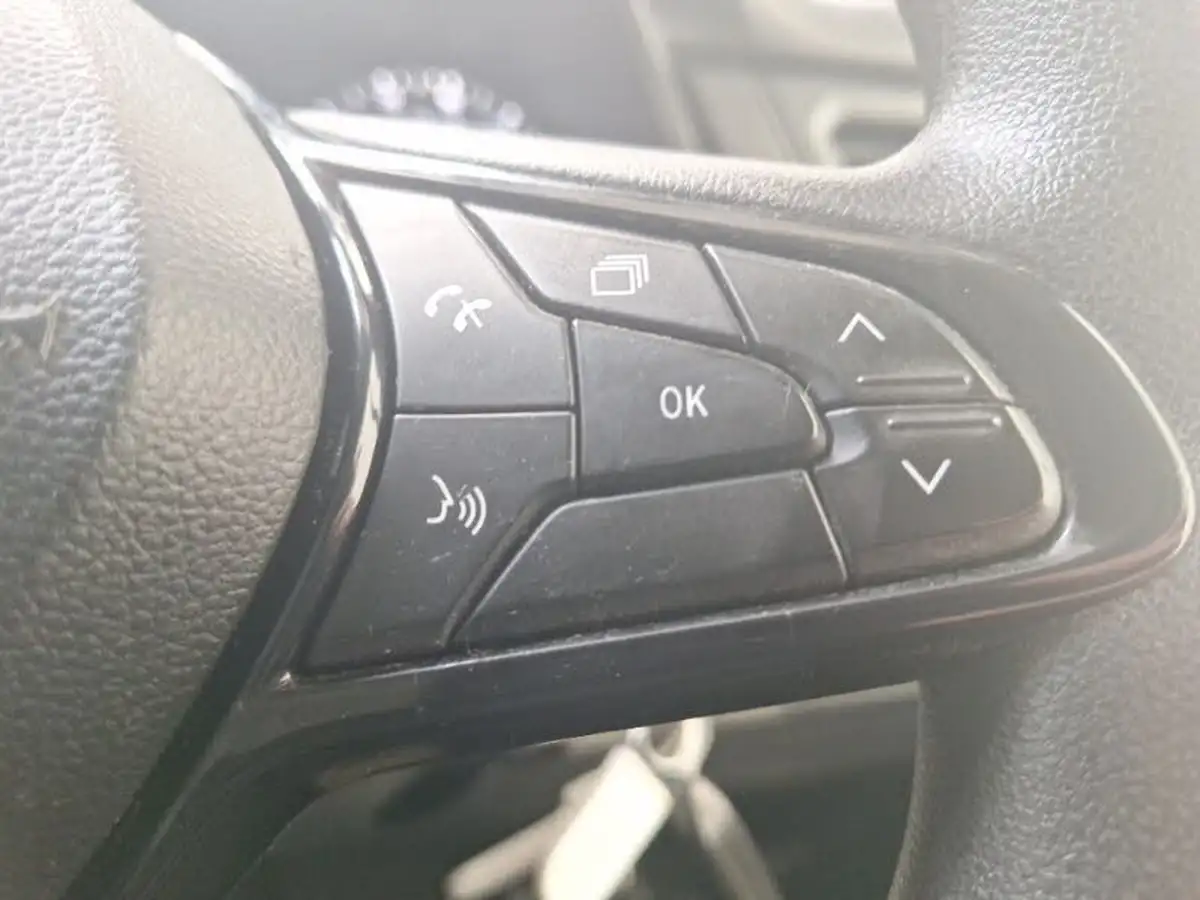 2022-renault-trafic-20dci-sl28-130-business-big-15