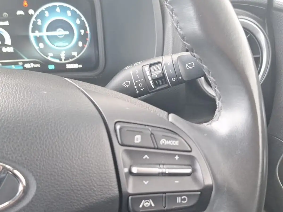 2021-hyundai-kona-10-t-gdi-se-connect-big-14