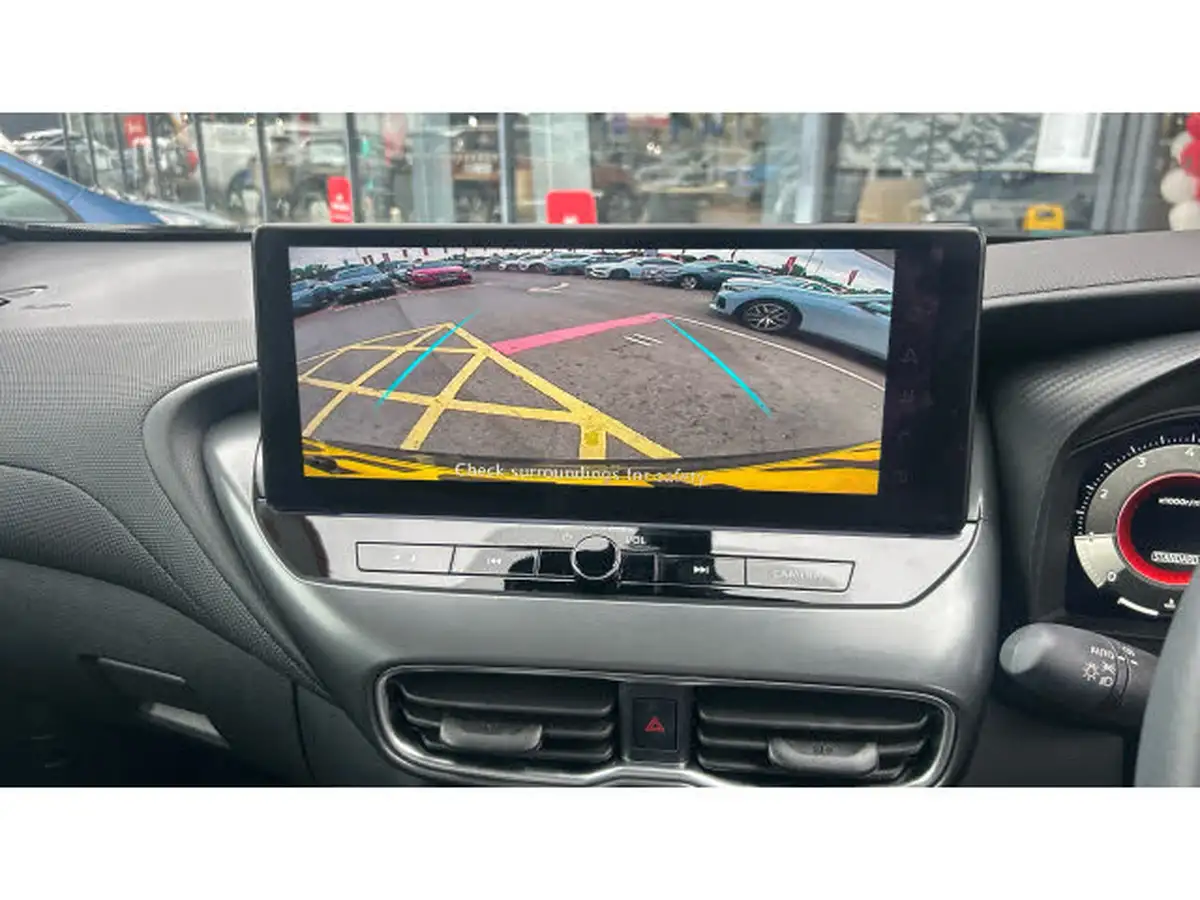 2024-nissan-juke-10-dig-t-n-connecta-big-26