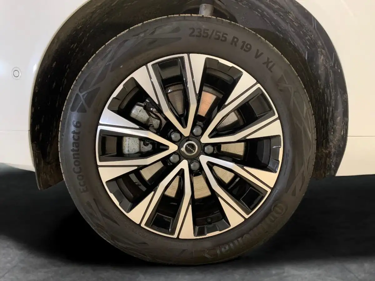 2024-volvo-xc60-20-b5-plus-big-28