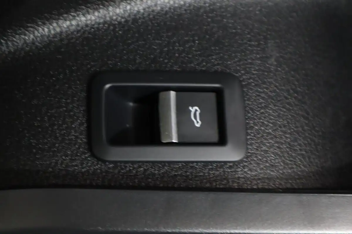 2021-audi-q5-20-40-tdi-s-line-station-wagon-big-30