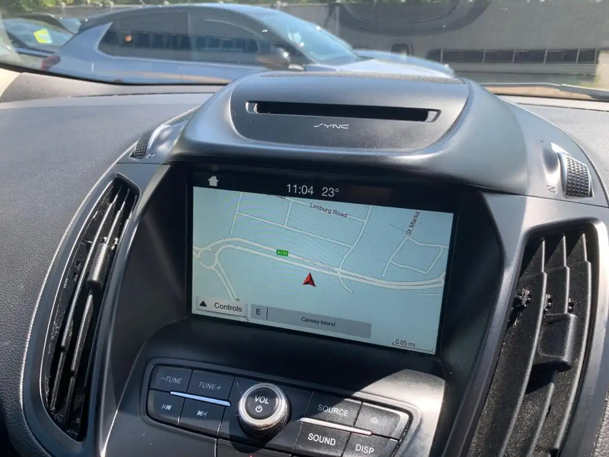 2018-ford-kuga-15tdci-titanium-big-14