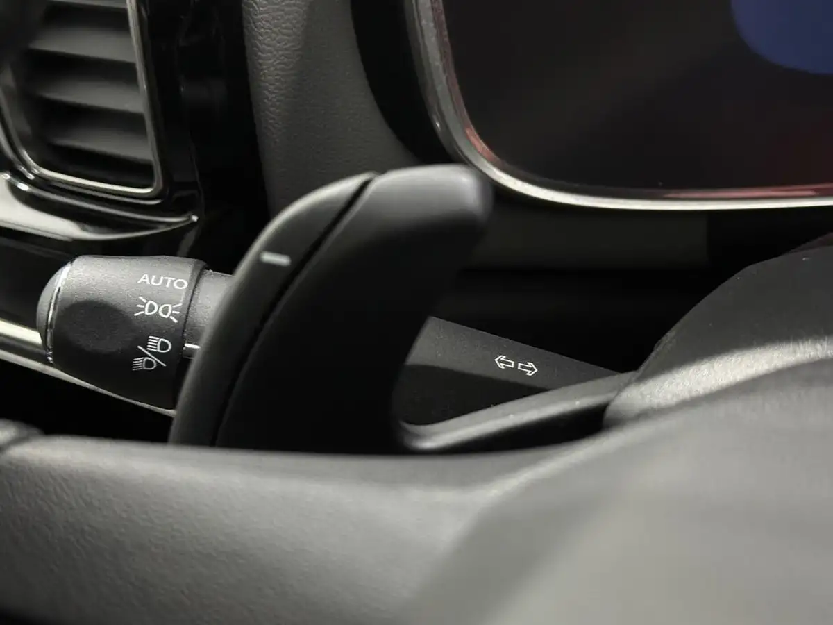 2019-citroen-c5-aircross-16-puretech-flair-plus-big-11
