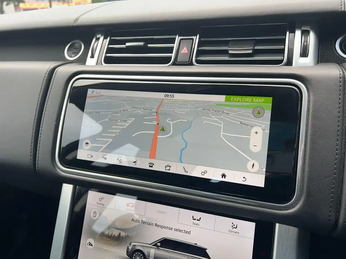 2021-land-rover-range-rover-20-p400e-autobiography-big-53