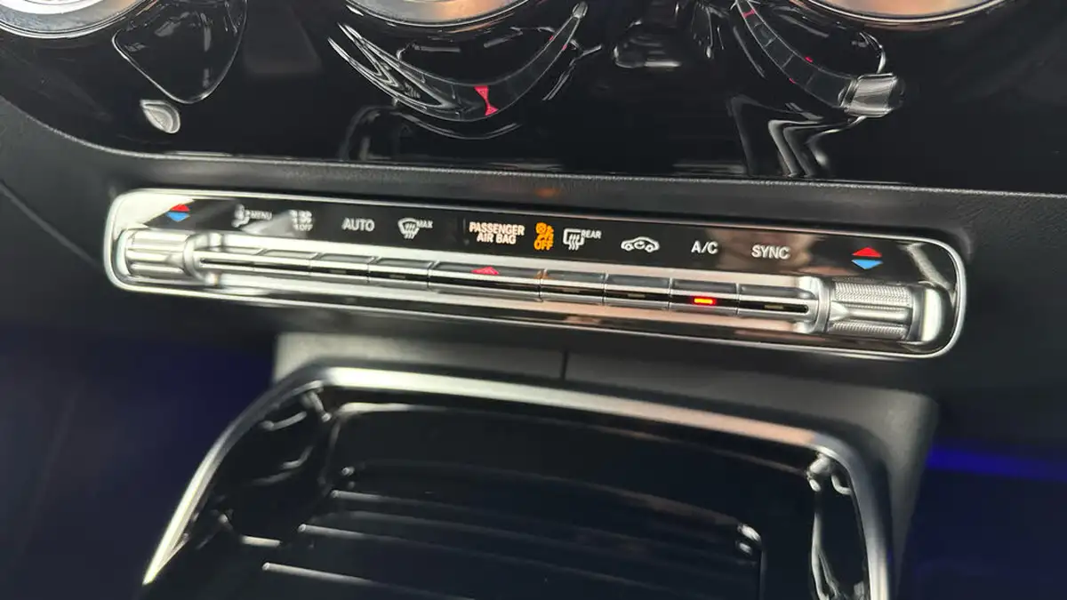 2022-mercedes-benz-a-class-20-a35-amg-executive-edition-hatchback-5d-big-16