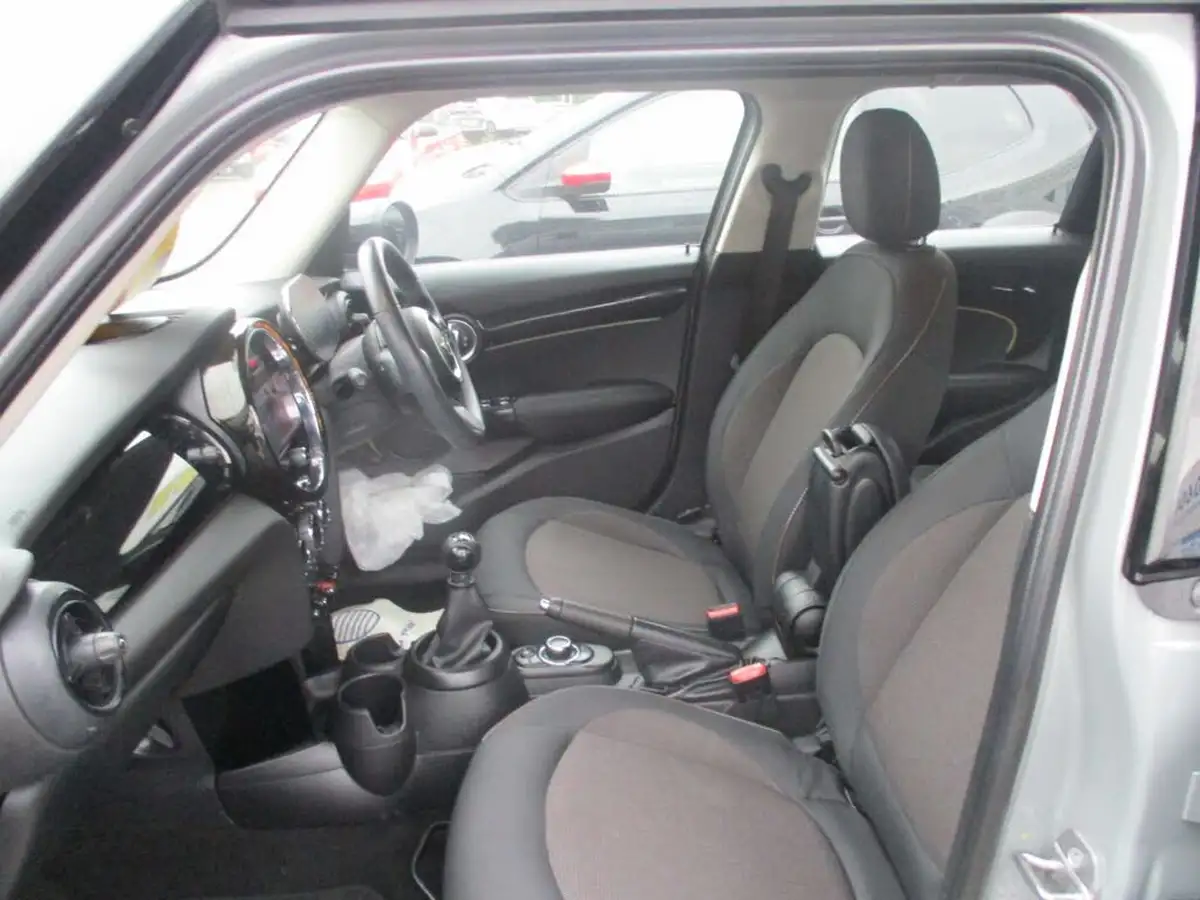 2021-mini-cooper-15-cooper-classic-hatchback-5d-big-6