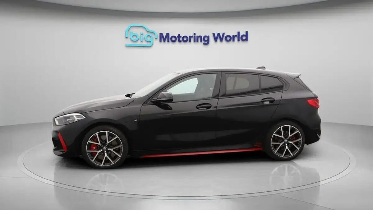 2021-bmw-1-series-20-128ti-lcp-big-4
