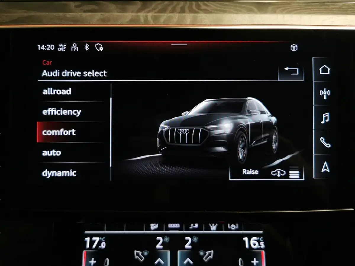 2021-audi-e-tron-50e-vorsprung-sportback-big-22