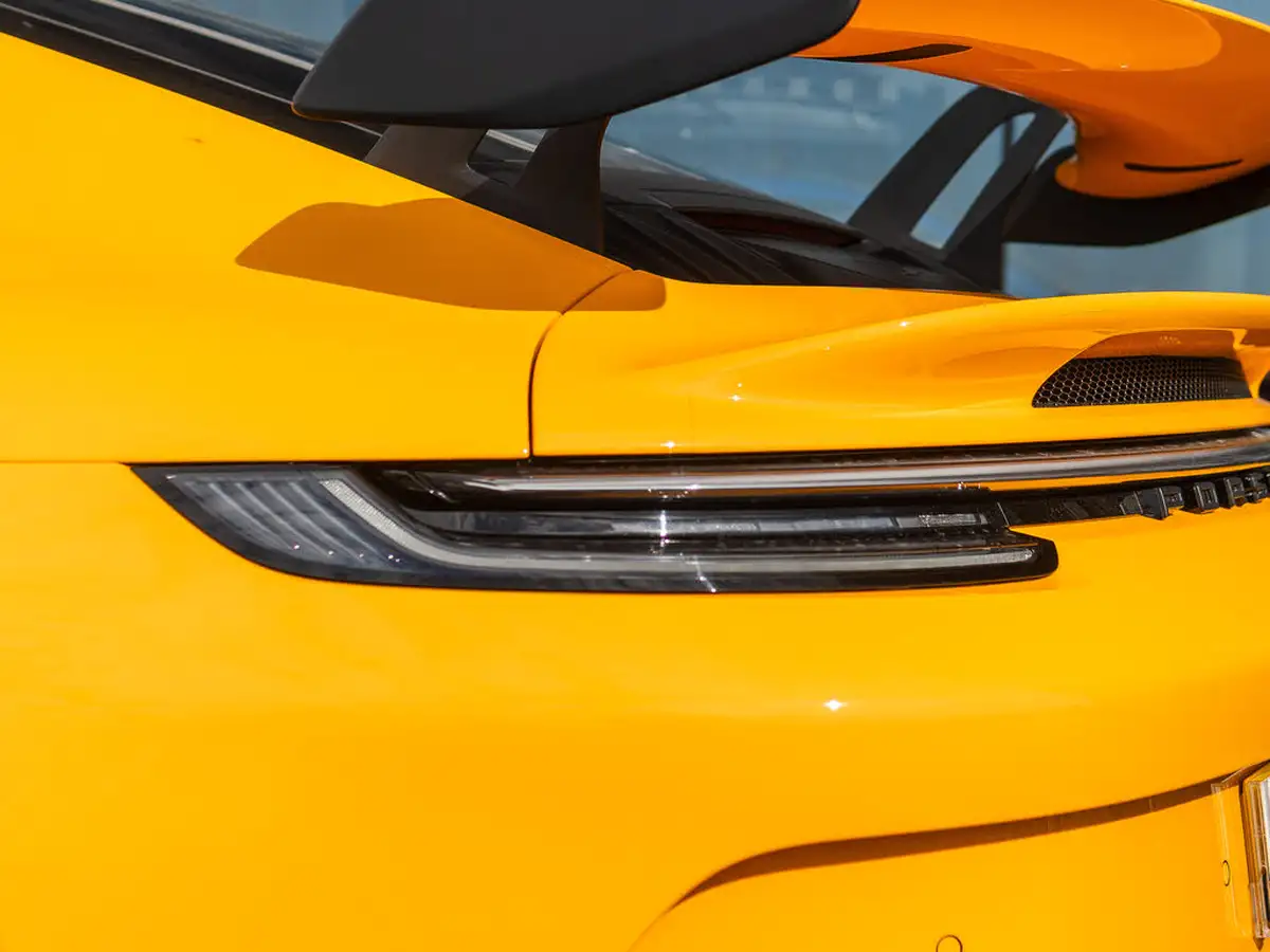 2023-porsche-911-40-gt3-pdk-big-39