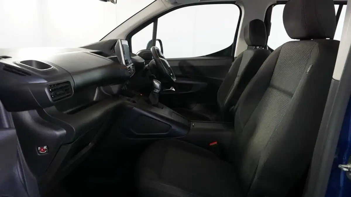 2019-peugeot-rifter-15-bluehdi-allure-100bhp-long7-seats-big-10