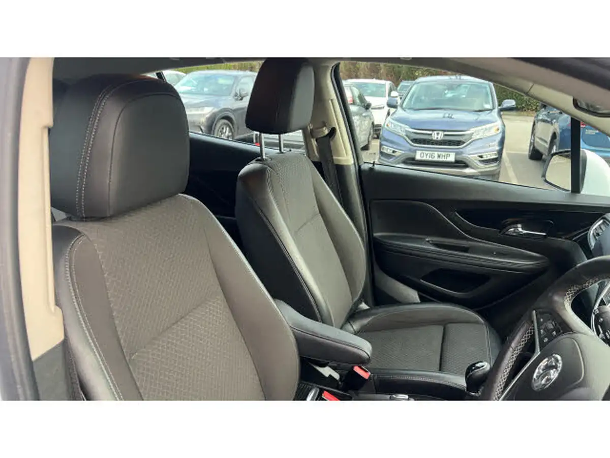 2019-vauxhall-mokka-x-16cdti-griffin-big-34