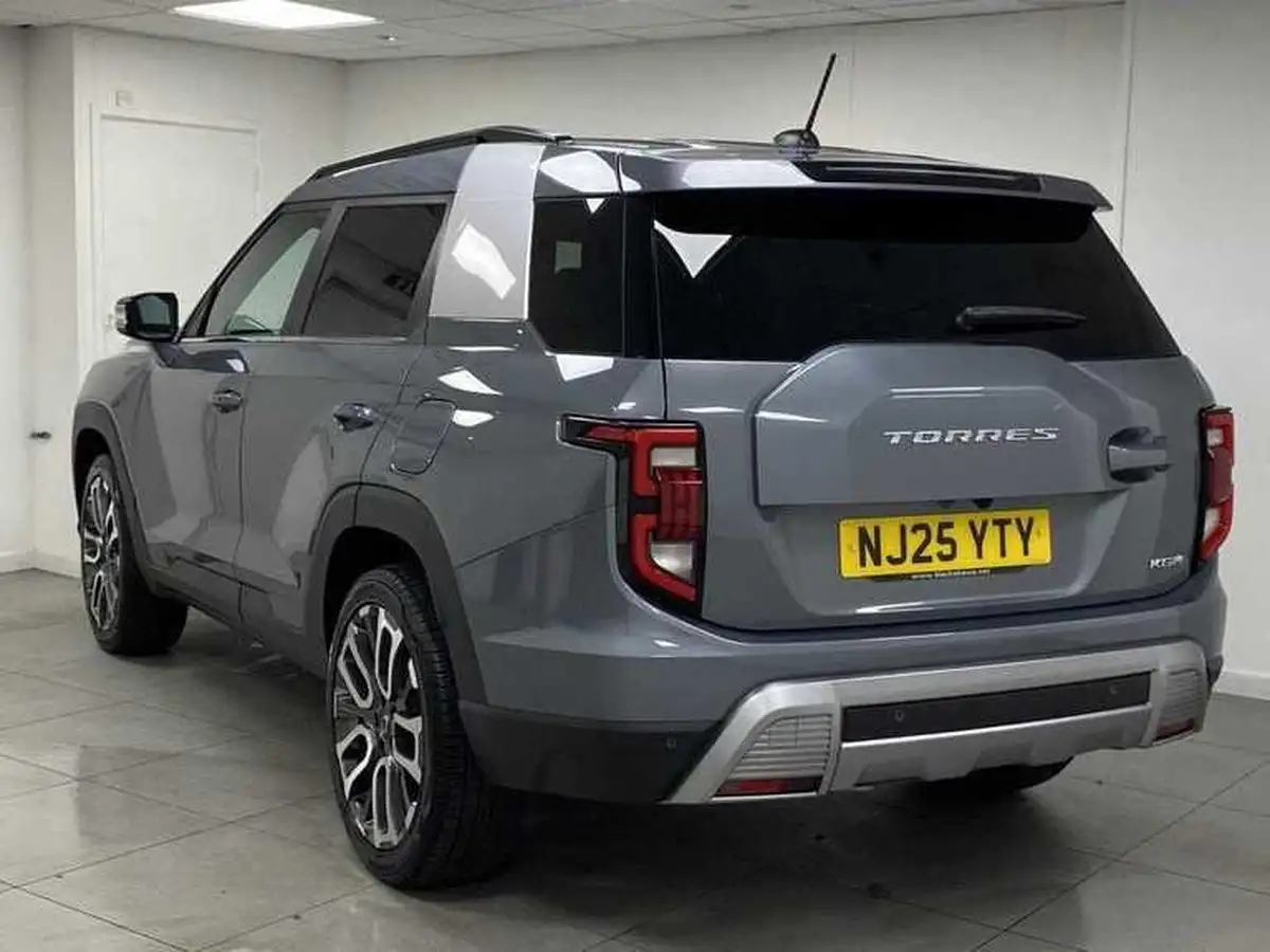 2025-kgm-ssangyong-torres-15-k40-big-18