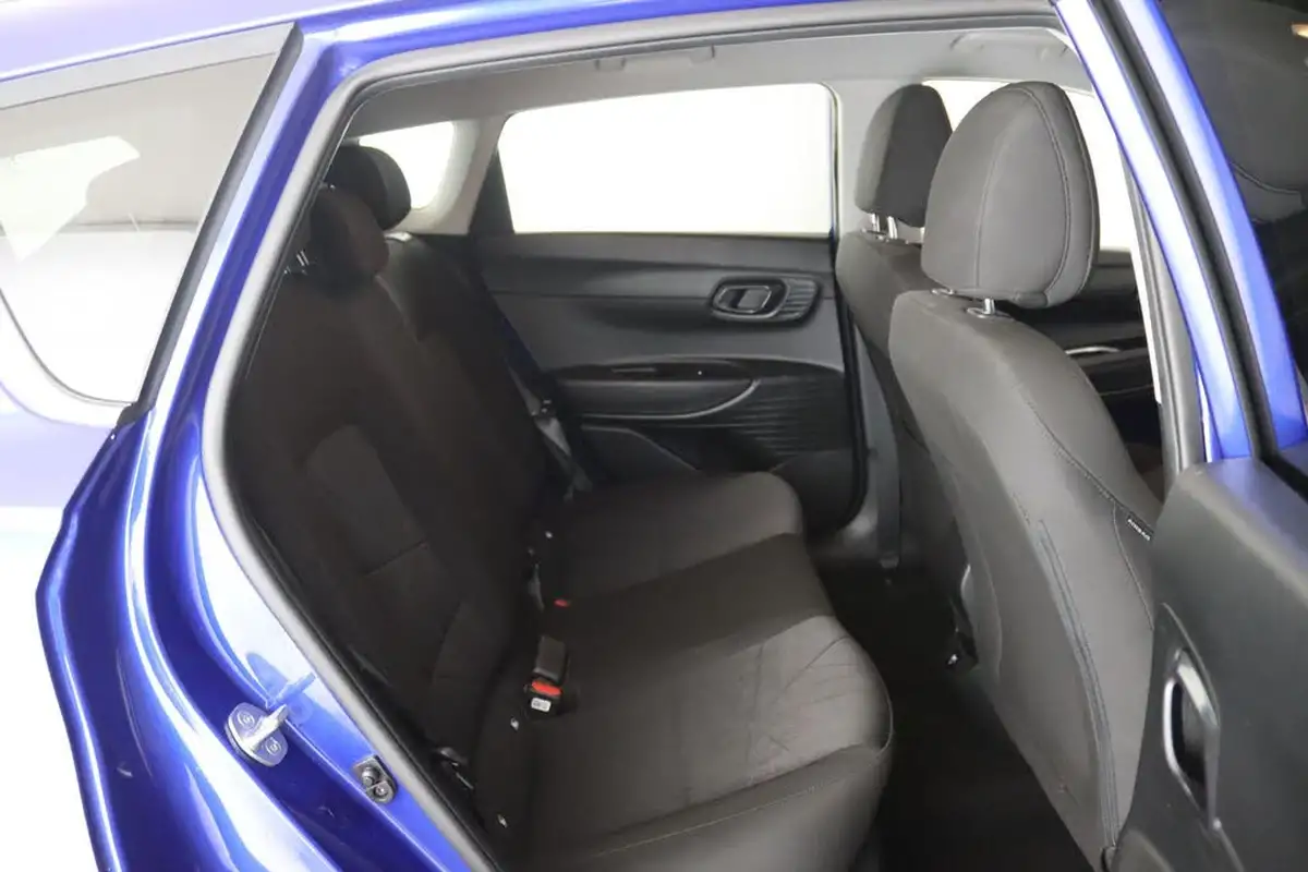 2023-hyundai-bayon-10-t-gdi-premium-100ps-dct-big-13
