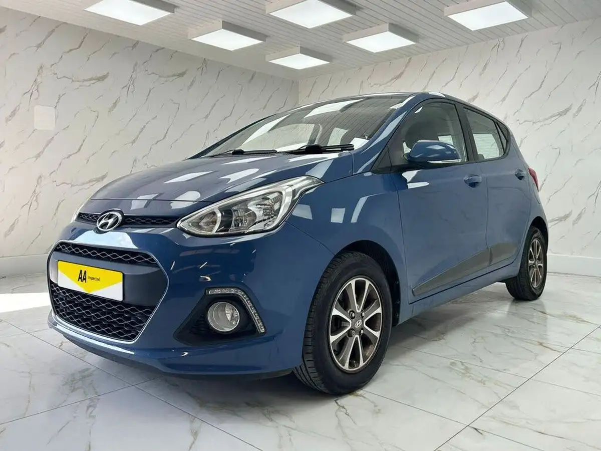2014-hyundai-i10-10-premium-big-3