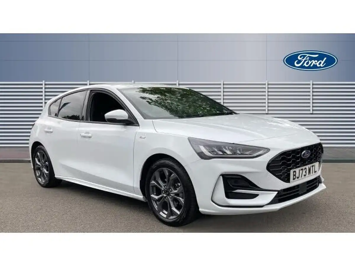 2023-ford-focus-10t-st-line-155ps-hybrid-mhev-hatchback-powershift-big-0
