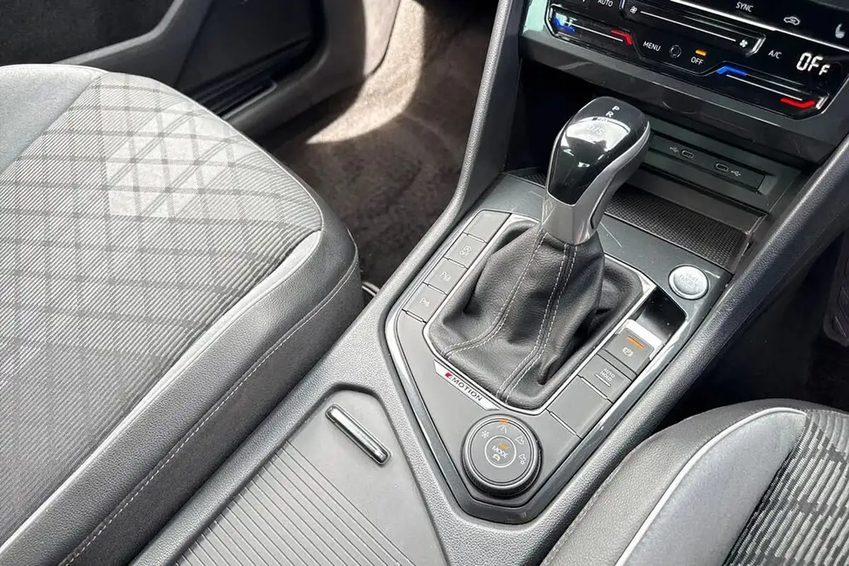 2022-volkswagen-tiguan-20tdi-r-line-200ps-4motion-big-22