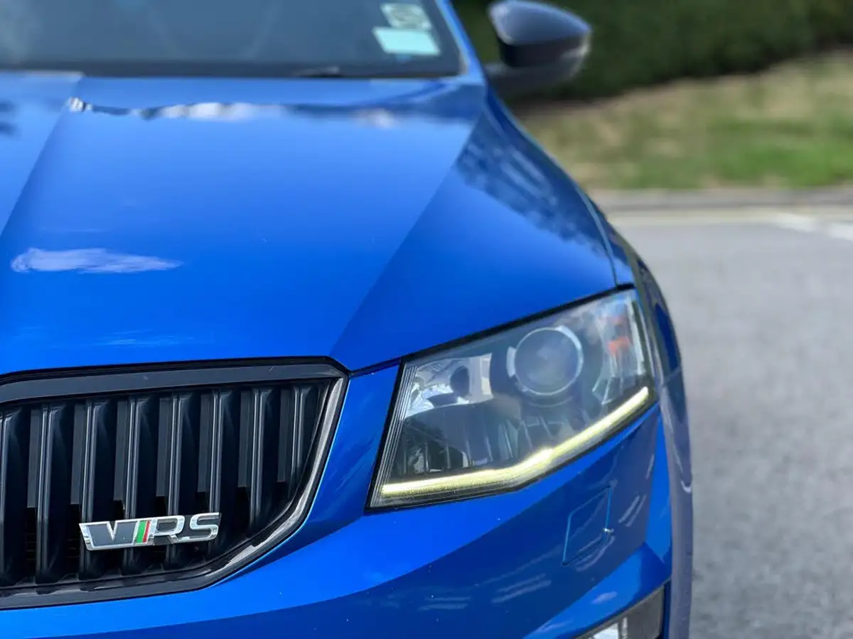 2014-skoda-octavia-20tdi-vrs-hatchback-dsg-big-31