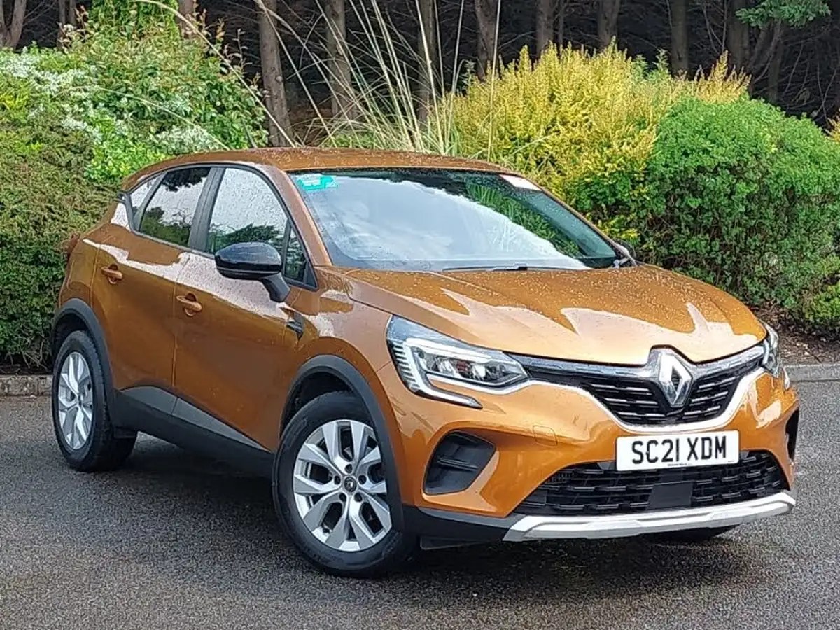 2021-renault-captur-13-tce-iconic-140ps-big-0