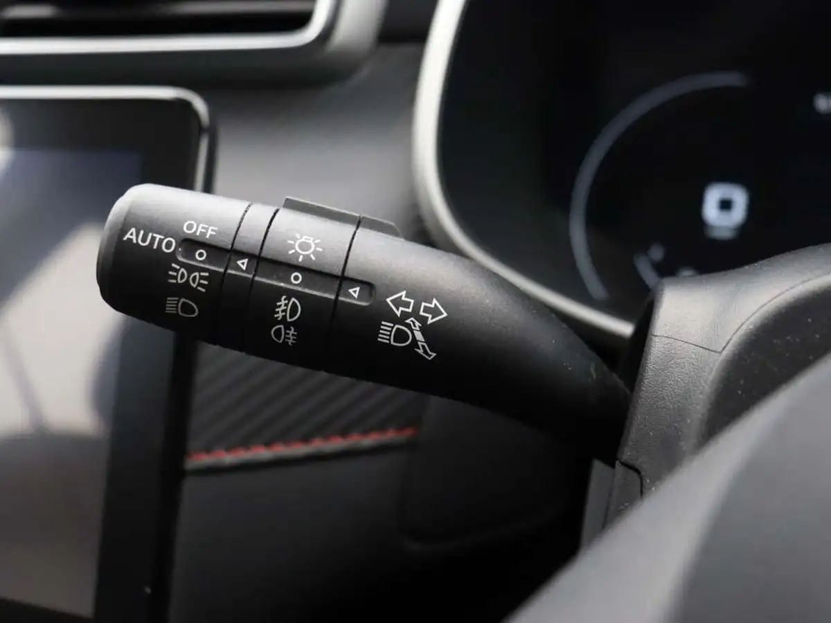2022-mg-zs-suv-15-vti-tech-exclusive-big-39