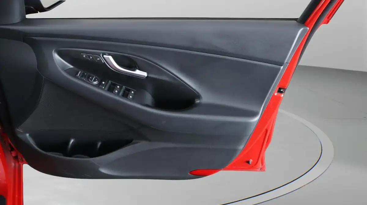 2019-hyundai-i30-14-t-gdi-n-line-nav-hatchback-big-14