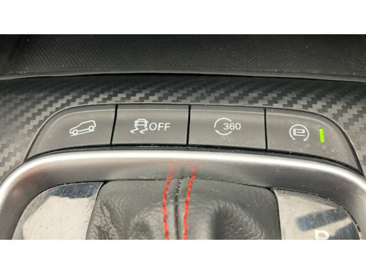 2020-mg-zs-suv-10t-gdi-exclusive-111ps-big-30