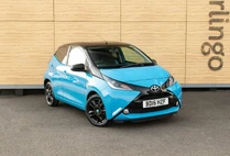 2016 Toyota AYGO 1.0 VVT-i x-cite 2 (Cyan) 5d x-shift