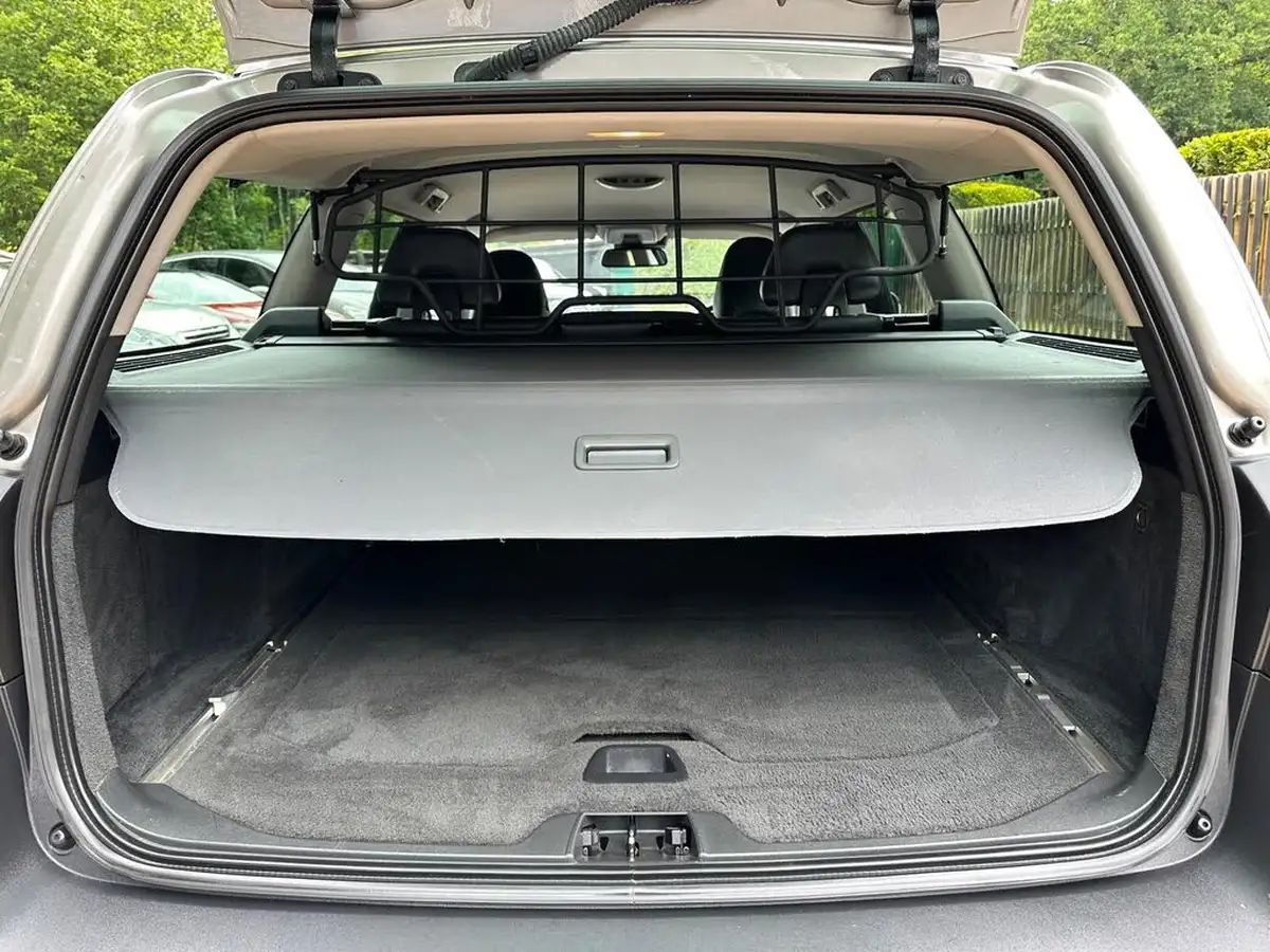 2013-volvo-xc70-24td-d5-se-lux-215bhp-ss-geartronic-big-20