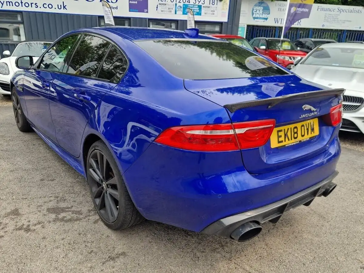 2018-jaguar-xe-20i-r-sport-300ps-awd-1999cc-big-1