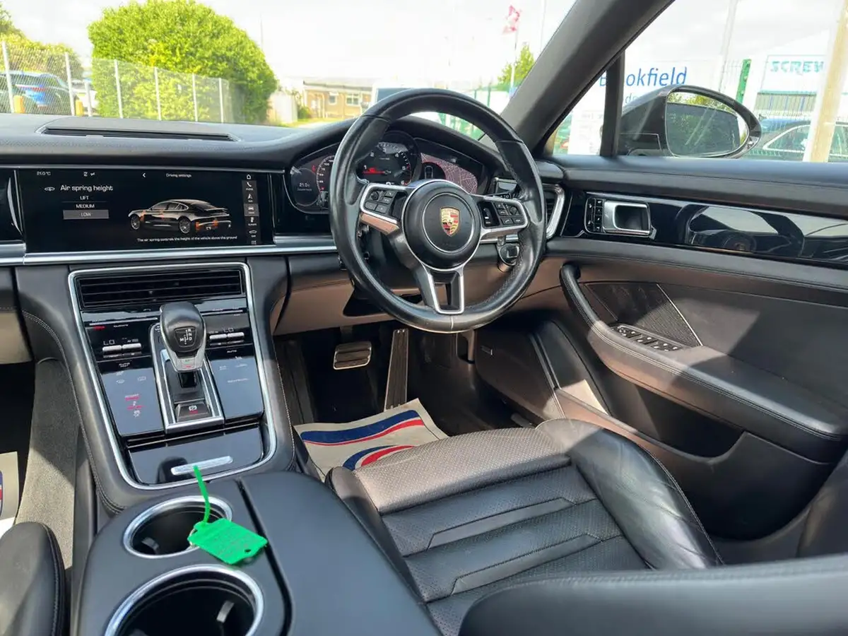 2017-porsche-panamera-40-v8-4s-diesel-422ps-sport-turismo-big-24