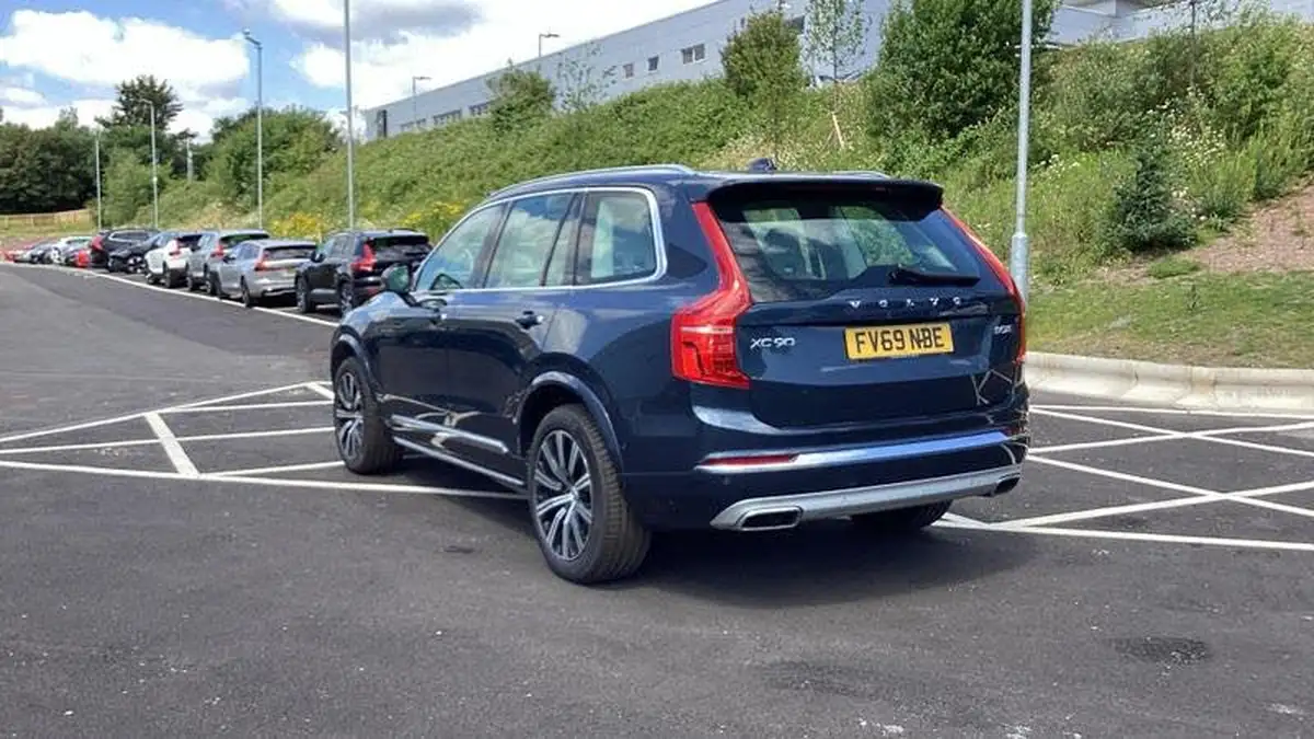2020-volvo-xc90-20-b5-inscription-big-2