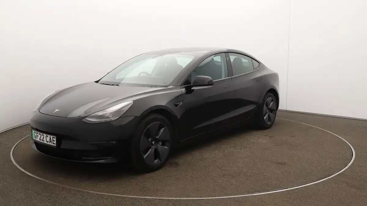 2022-tesla-model-3-e-long-range-big-60