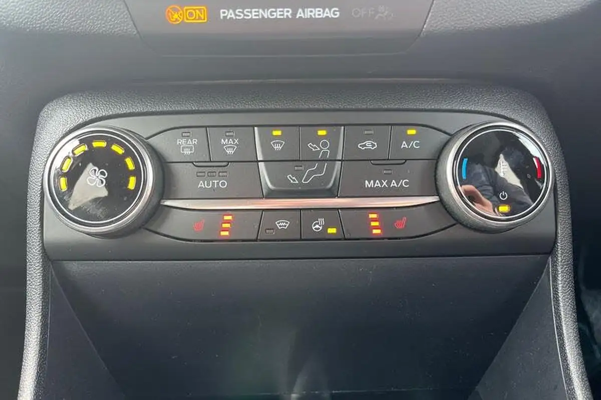 2023-ford-fiesta-10t-active-x-100ps-big-33
