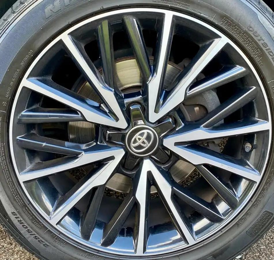 2018-toyota-c-hr-12-excel-big-12