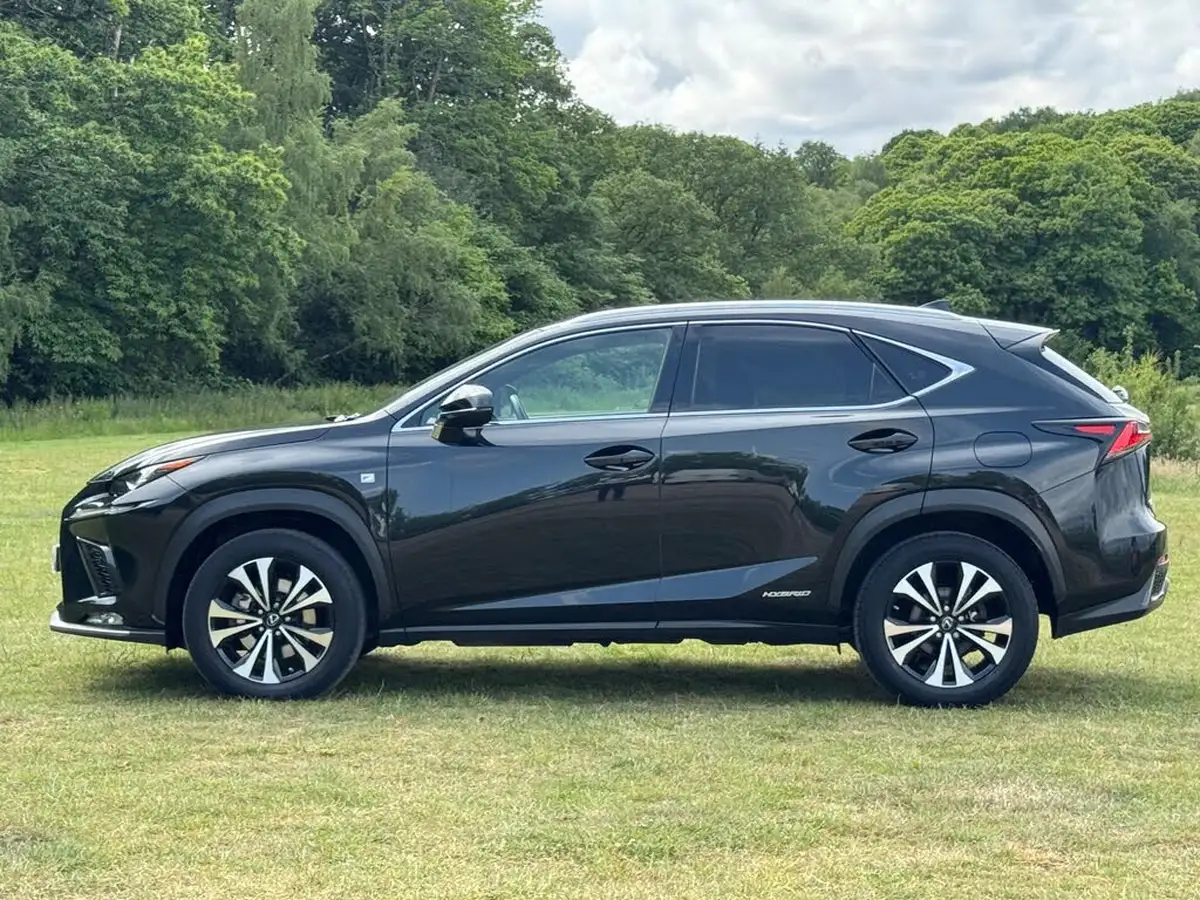 2021-lexus-nx-300h-25-f-sport-takumi-packpanroof-big-7