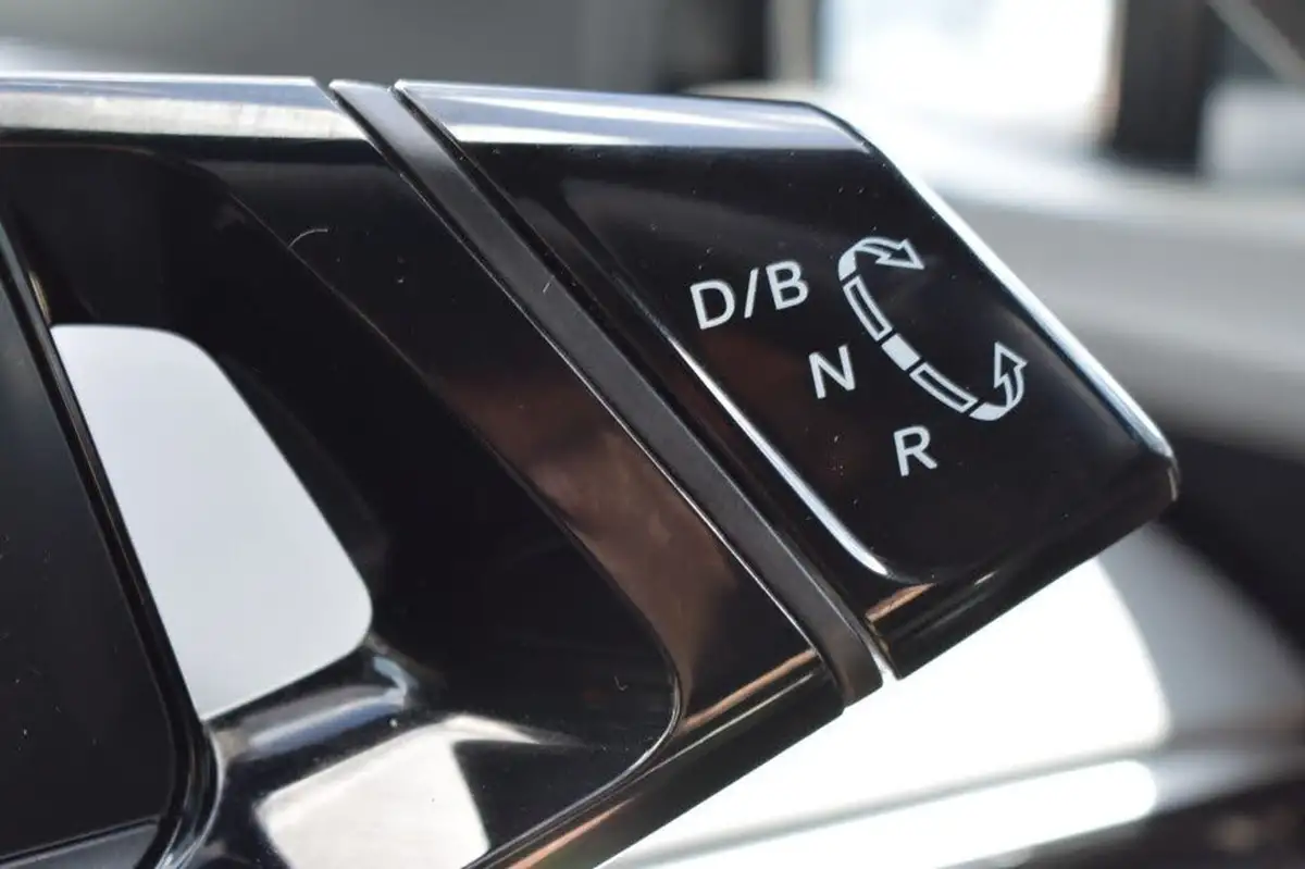 2021-volkswagen-id4-e-life-204ps-77kwh-pro-big-40