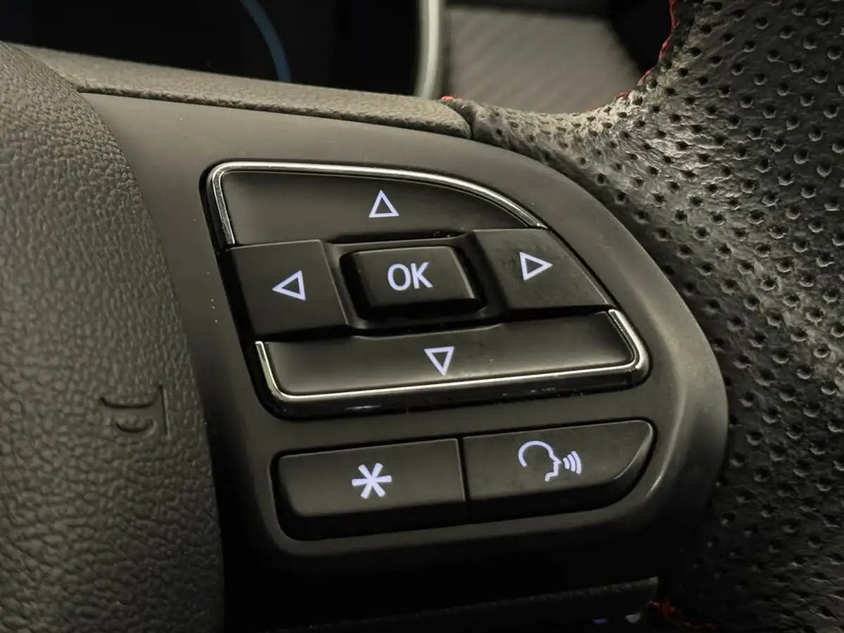 2022-mg-zs-suv-e-trophy-ev-176ps-big-21