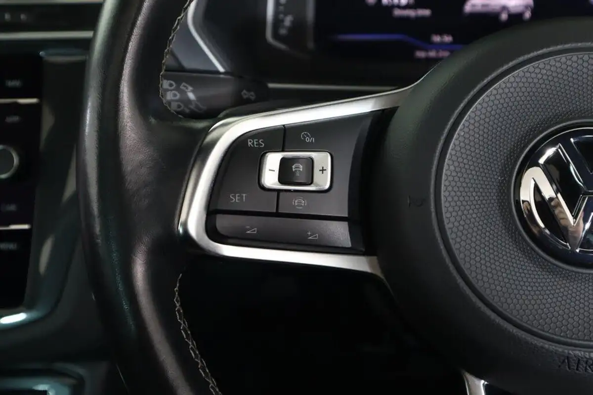 2020-volkswagen-tiguan-20-tsi-sel-230ps-big-15