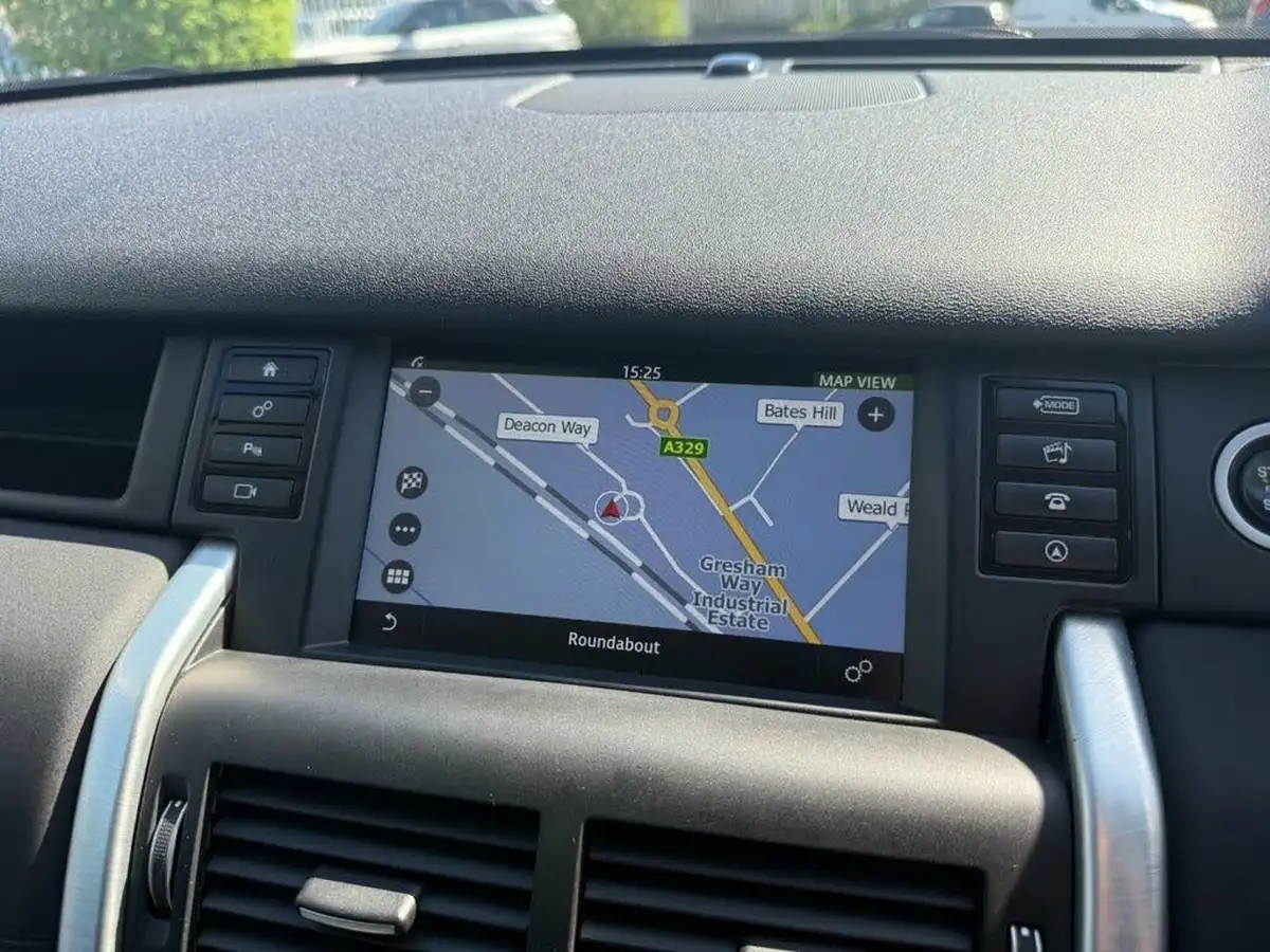 2018-land-rover-discovery-sport-20td4-hse-182ps-auto-big-33