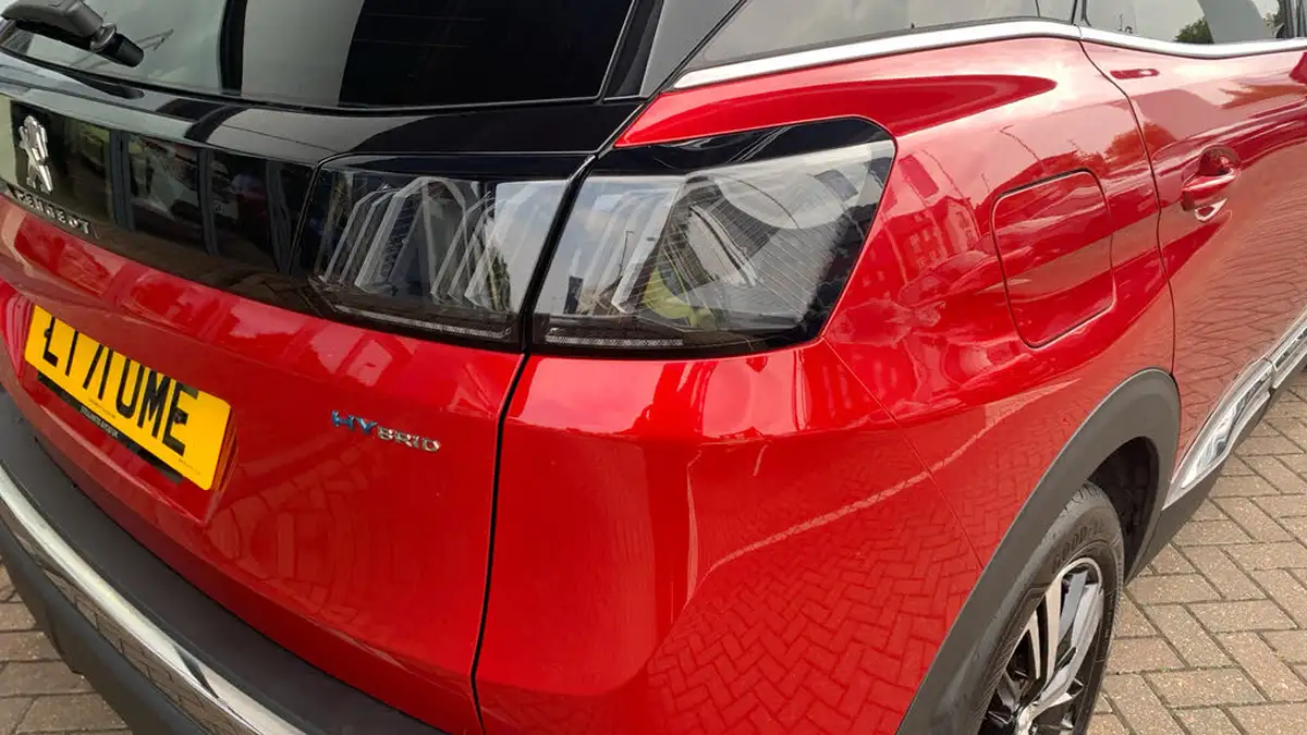 2021-peugeot-3008-suv-16-puretech-gt-225bhp-hybrid-e-eat8-big-43