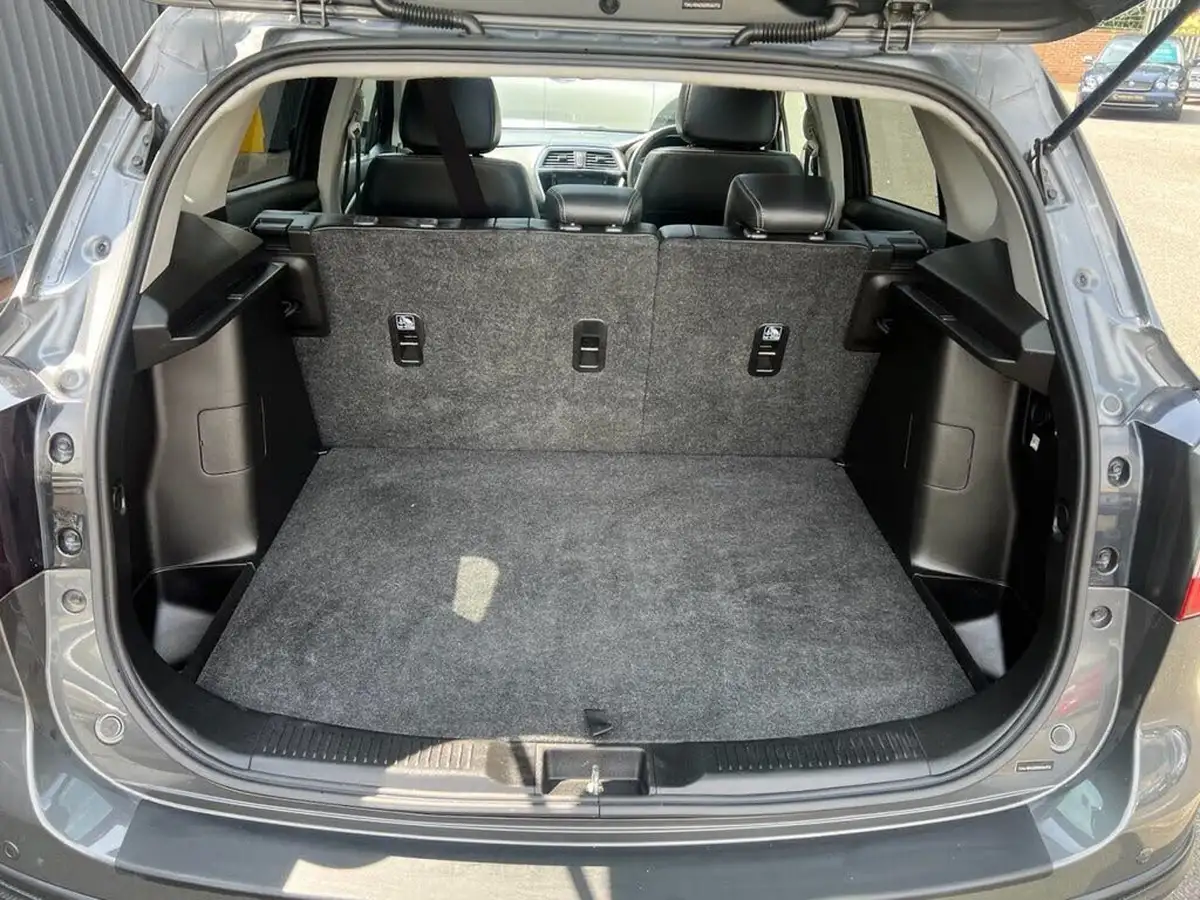 2016-suzuki-s-cross-14-boosterjet-sz5-big-10